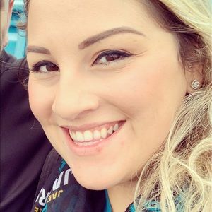 Meet your Posher, Chelsey